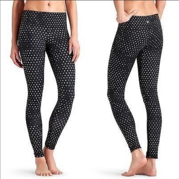 Athleta Pants - EUC Athleta Chaturanga polka dot leggings sz xs